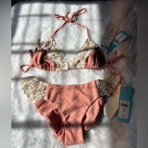 BEACH BUNNY LADY LACE BIKINI SET.